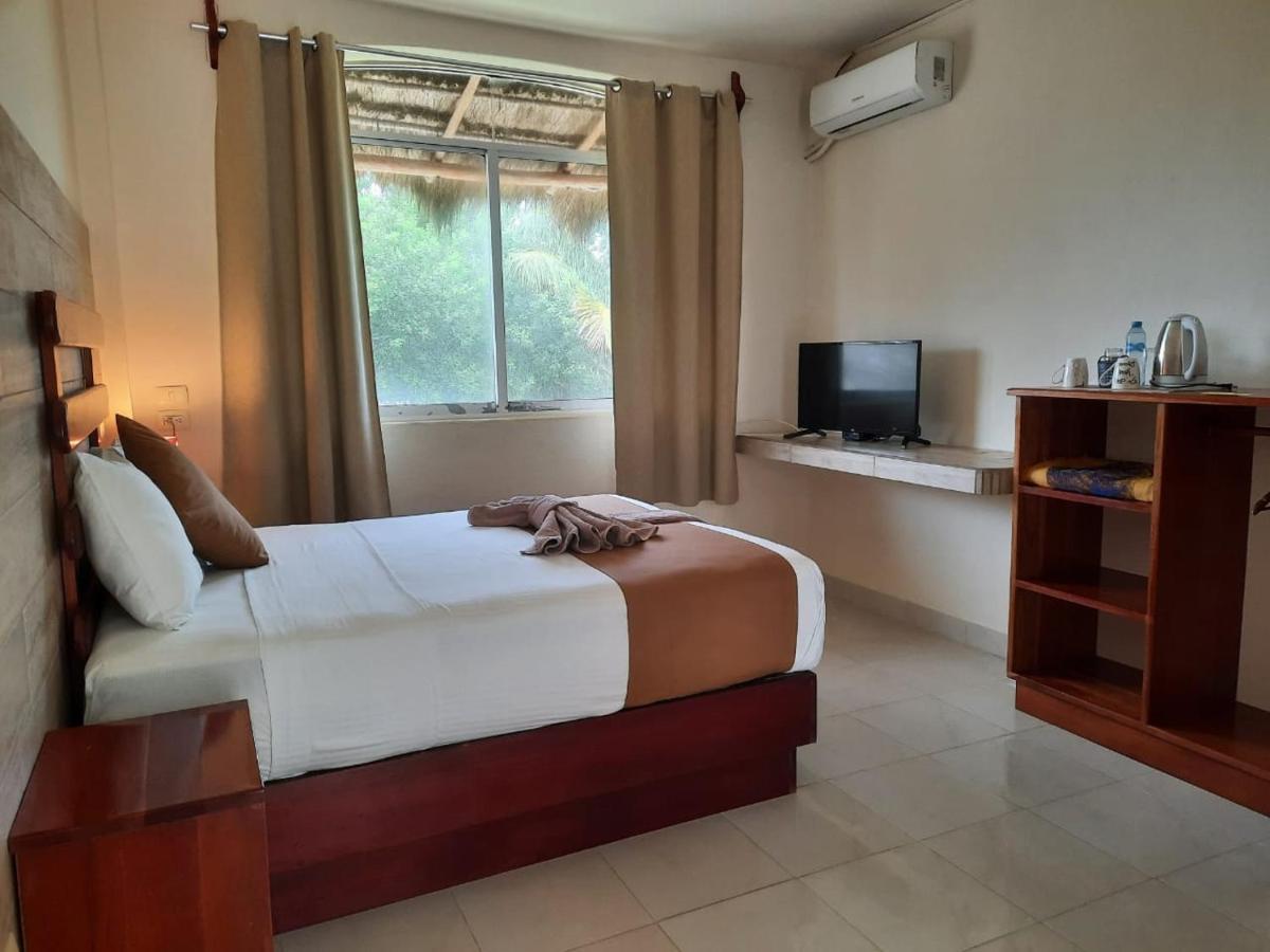 Porto Coral Hotel & Suites Chetumal Zewnętrze zdjęcie