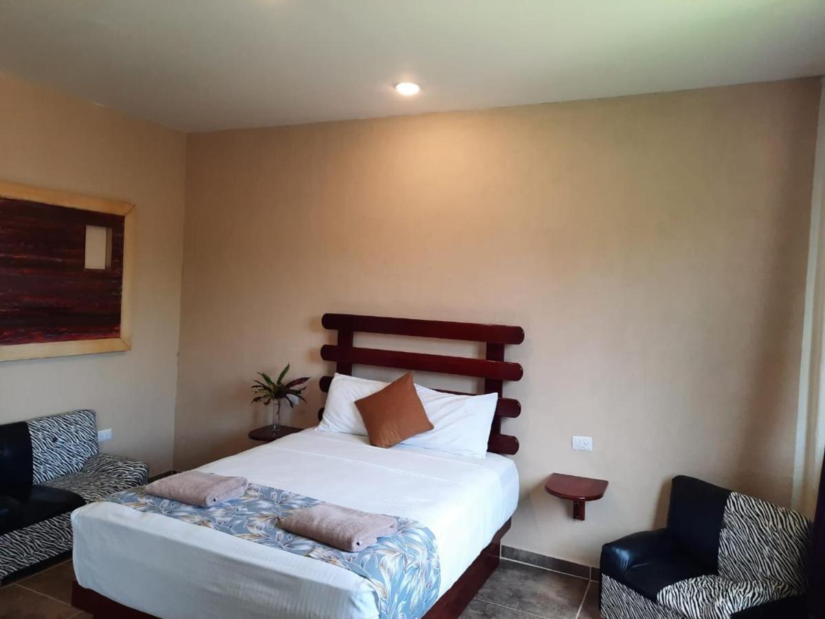 Porto Coral Hotel & Suites Chetumal Zewnętrze zdjęcie